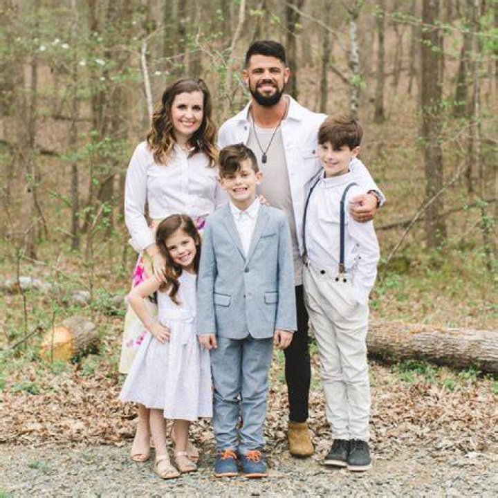 Steven Furtick Height, Weight, Net Worth, Age, Birthday, Wikipedia, Who, Nationality, Biography