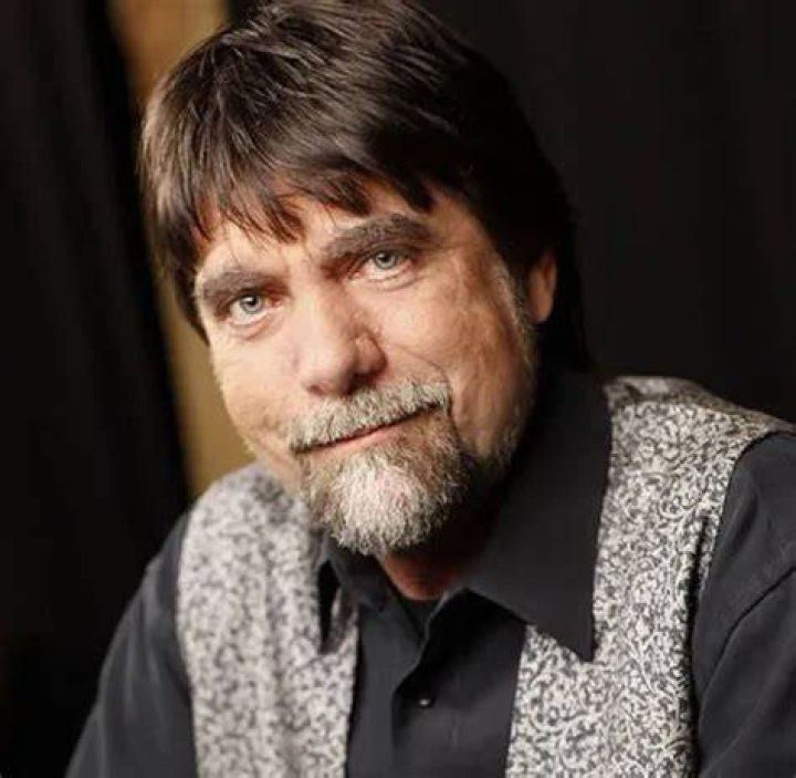 Teddy Gentry Height, Weight, Net Worth, Age, Birthday, Wikipedia, Who, Nationality, Biography