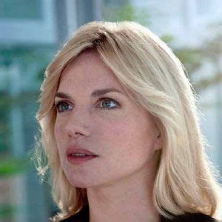 The reason why fans believe Eva Birthistle has a glass eye. A Report On Her Eye Injury And Surgery Speculation