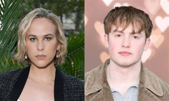 
Tommy Dorfman Before And After, Who is Tommy Dorfman? 