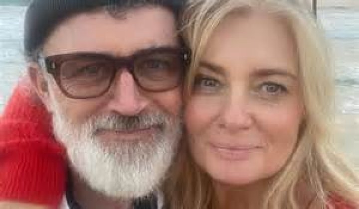 
Tommy Tiernan Is A Father Of 6 Kids, Wife Yvonne Family And Net Worth 