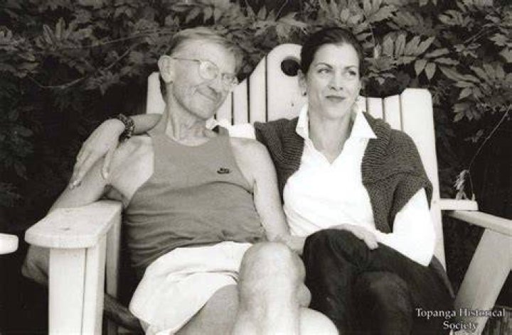 Wendie Malick Husband Richard Erickson And Married Life