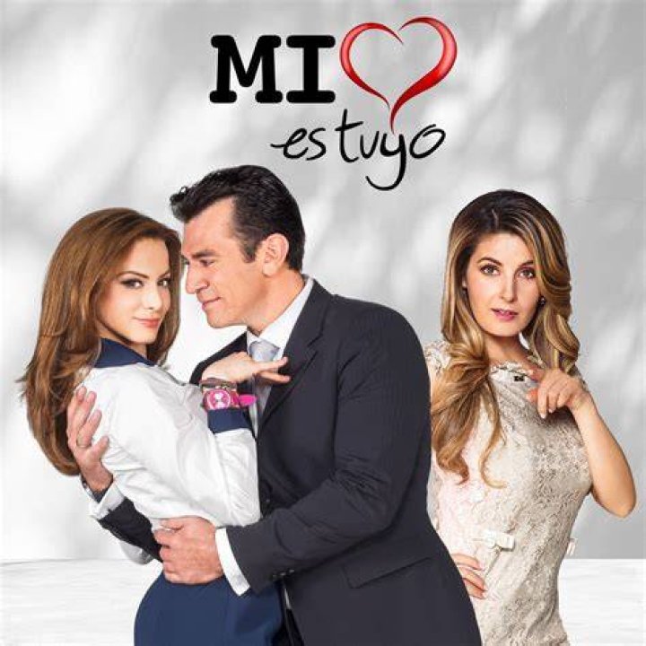 What Is Mi Corazon Es Tuyo TikTok Song? Lyrics And Meaning In English Translation