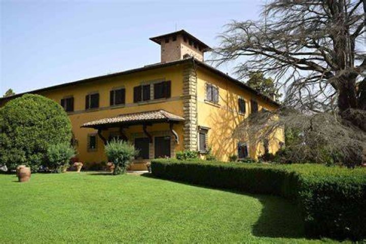 Where Is Ciao House Filmed In Tuscany?