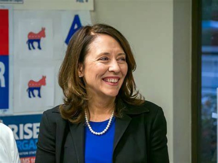 
Whitehouse Correspondent John Harwood And Senator Maria Cantwell Affair Controversy Surfaces Again 