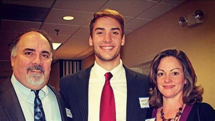 
Who Are Matt Olson Parents Scott And Lee Olson? Family Background And More Facts 
