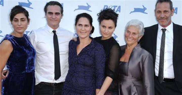 
Who Are Phoenix Reich Parents? Age And Family 