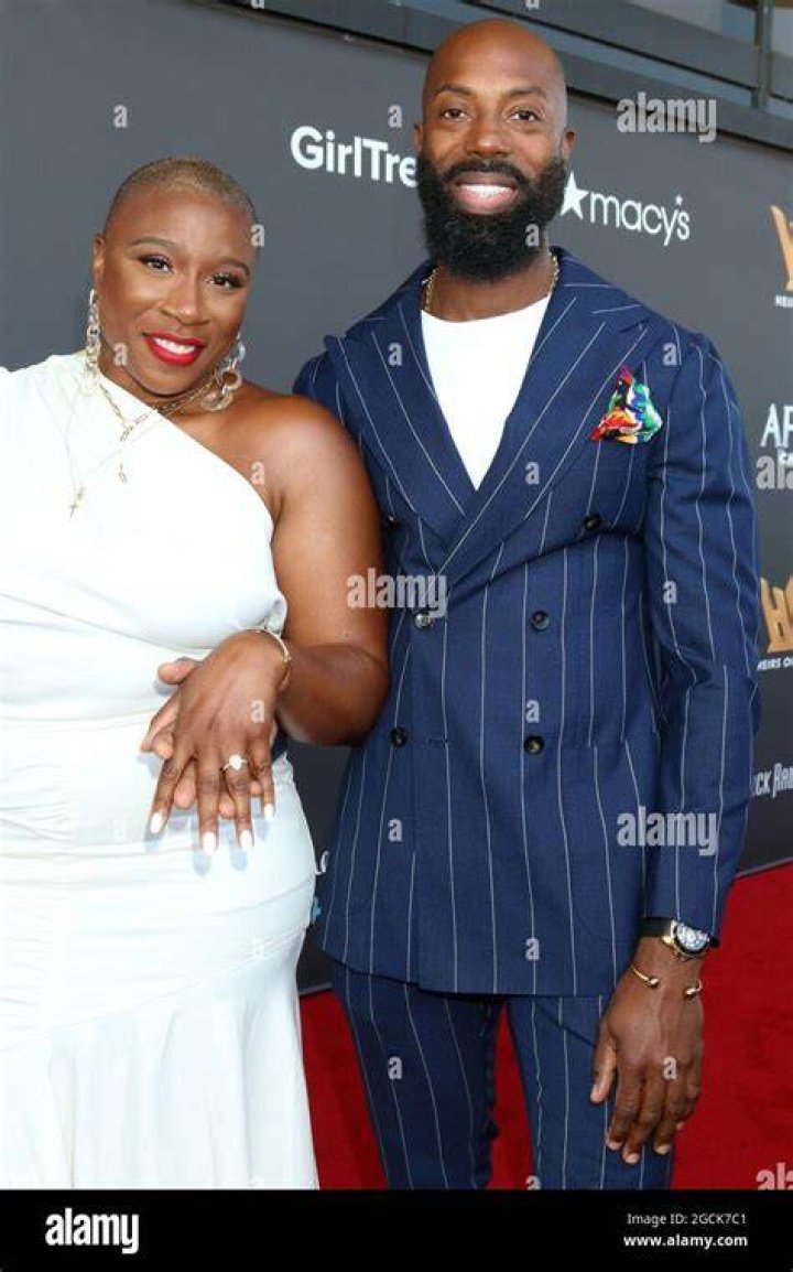 Who Is Aisha Hinds Partner Silky Valenté? Sexuality And Gay Rumors