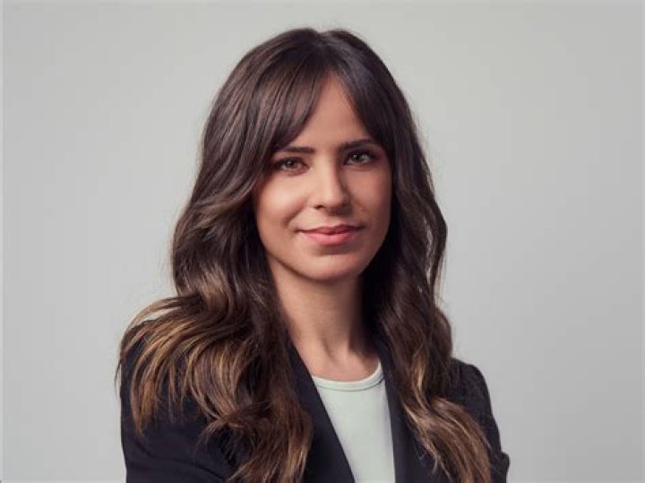 
Who Is Carmen Corazzini? Explore Journalist Wiki, Age And Net Worth 