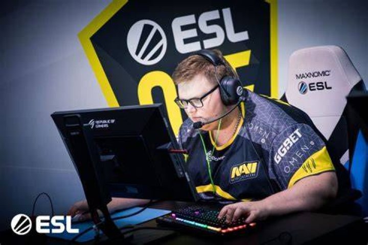 
Who Is LiQueen On Instagram? Pro CS Gamer Boombl4 Wife Uploaded His Videos On Telegram 