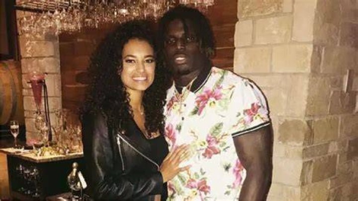 
Who Is Tyreek Hill Wife Crystal Espinal? Arrested Over Domestic Abuse Charges 
