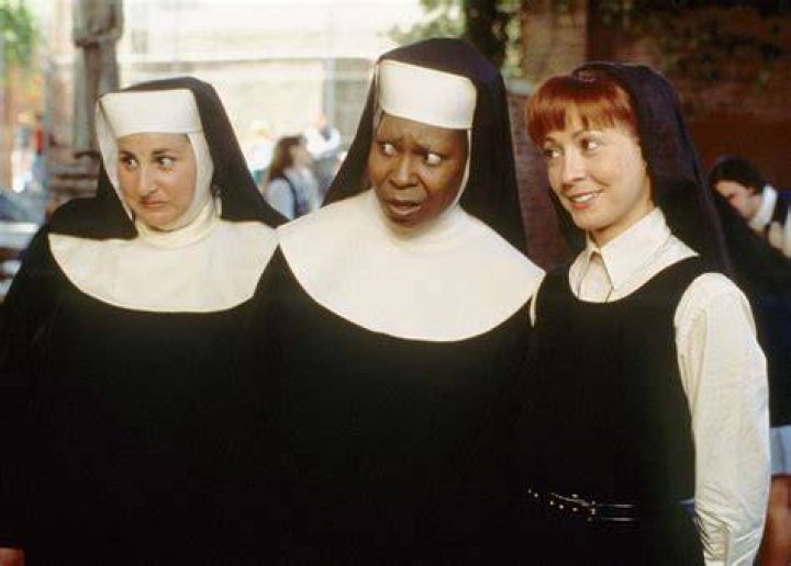 
Whoopi Goldberg Tells Kathy Najimy ‘Hocus Pocus 2’ ‘Helped’ Make ‘Sister Act 3’ Happen 