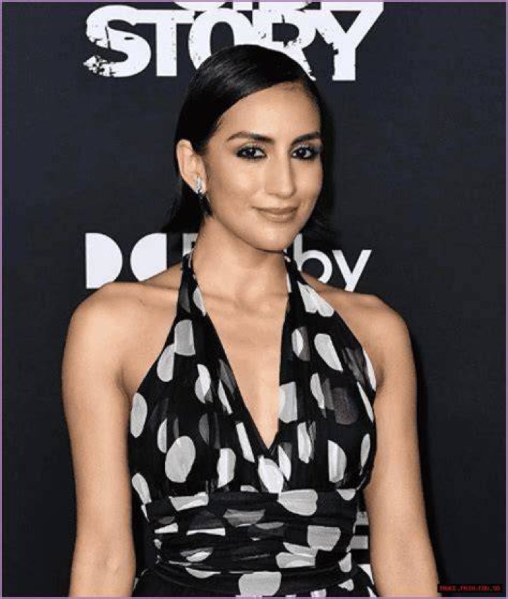 
Yesenia Gomez Height, Weight, Net Worth, Age, Birthday, Wikipedia, Who, Nationality, Biography 