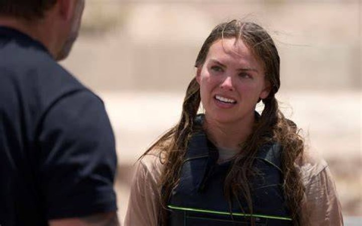 
“You are absolutely killing it!”: Special Forces fans applaud Hannah Brown for completing both challenges in episode 5 